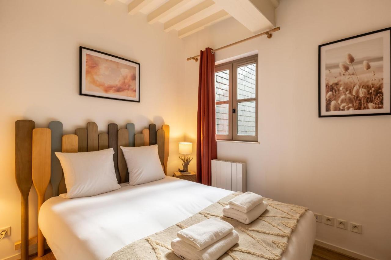 La Vague - Breath Of Freshness In Center Of Honfleur - Free Parking 550M Apartment Exterior foto